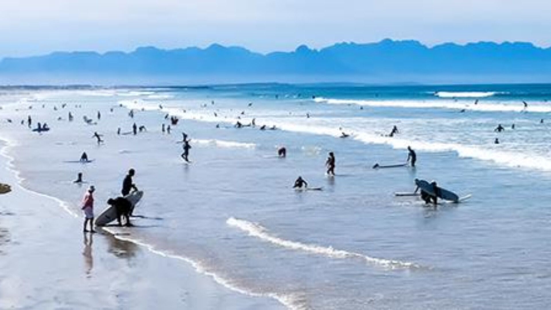 Is Kaapstad se strande veilig vir vakansiegangers?