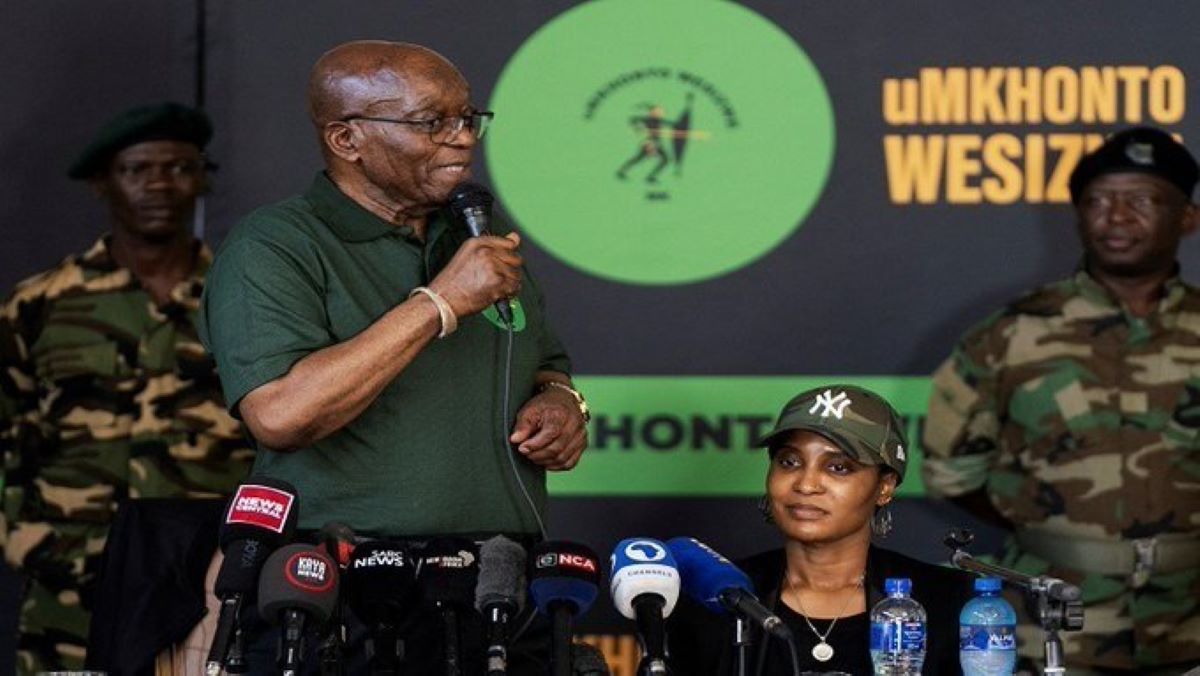 Zuma amptelik uit ANC geskors