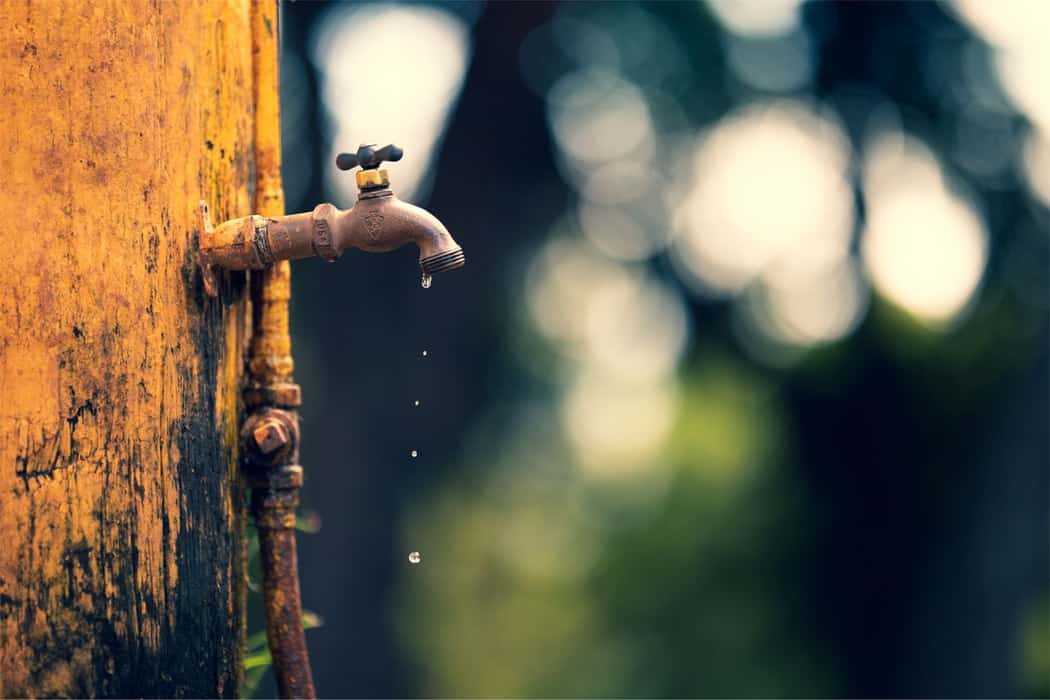 HOE om te verhoed dat SLEGTE water gedrink word in die Gauteng-waterkrisis