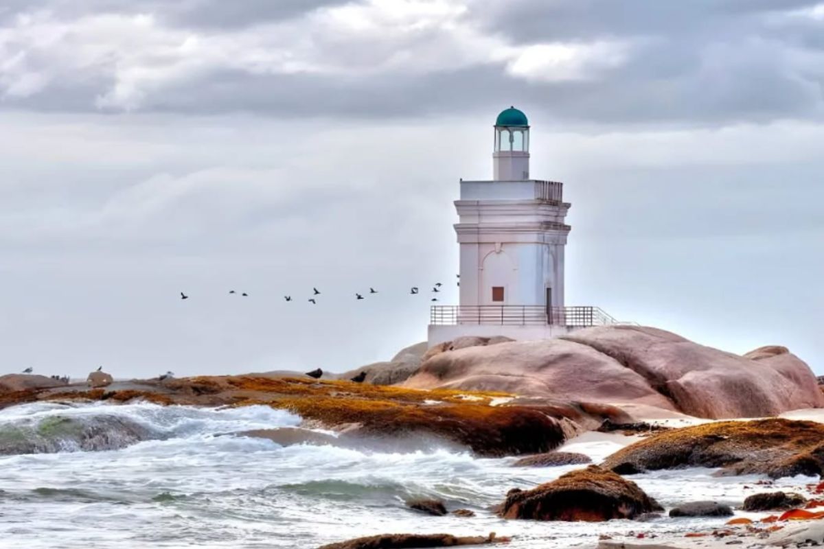 Stompneuspunt-Lughuis, St. Helenabaai